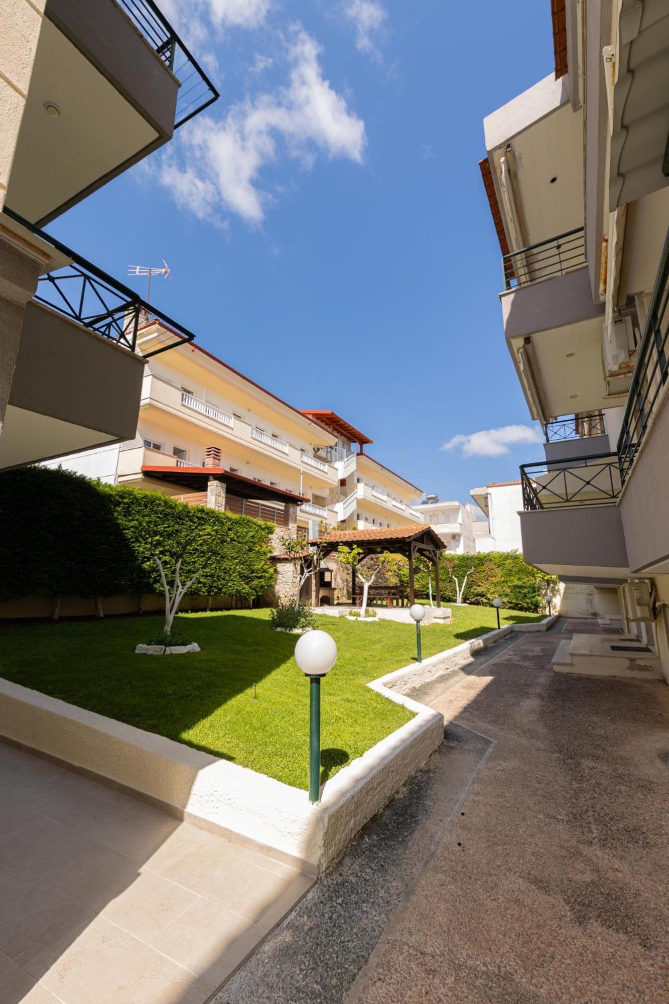 Toli Apartments Kallithea  Exterior photo